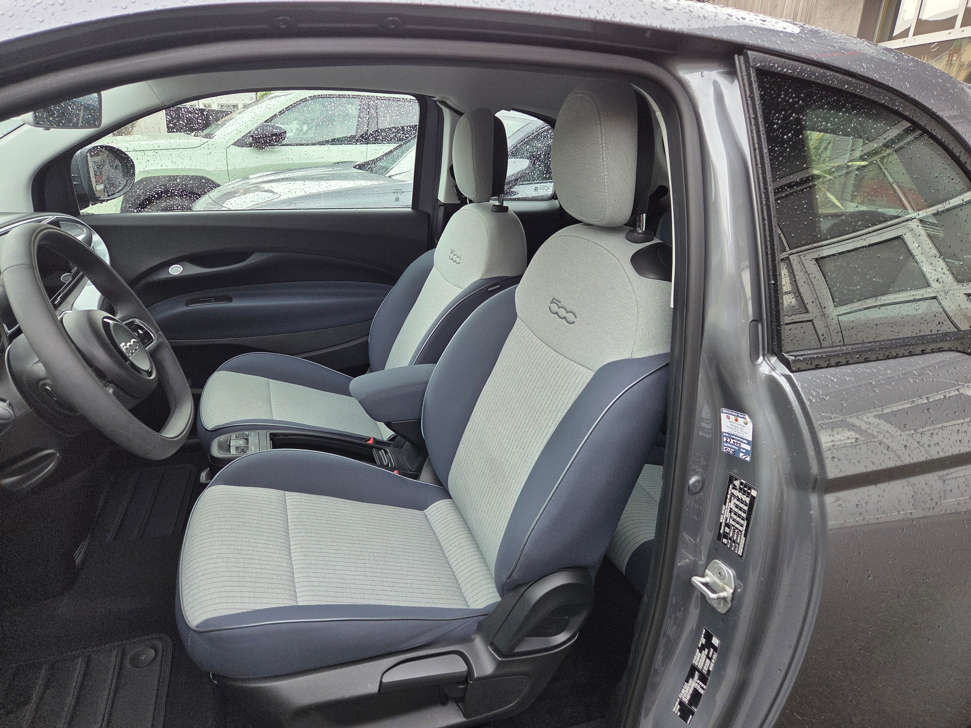 FIAT 500 3+1 electric 87 kW Icon-image-7
