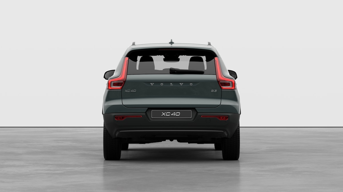 VOLVO XC40 2.0 B3 MH Plus Dark-image-5