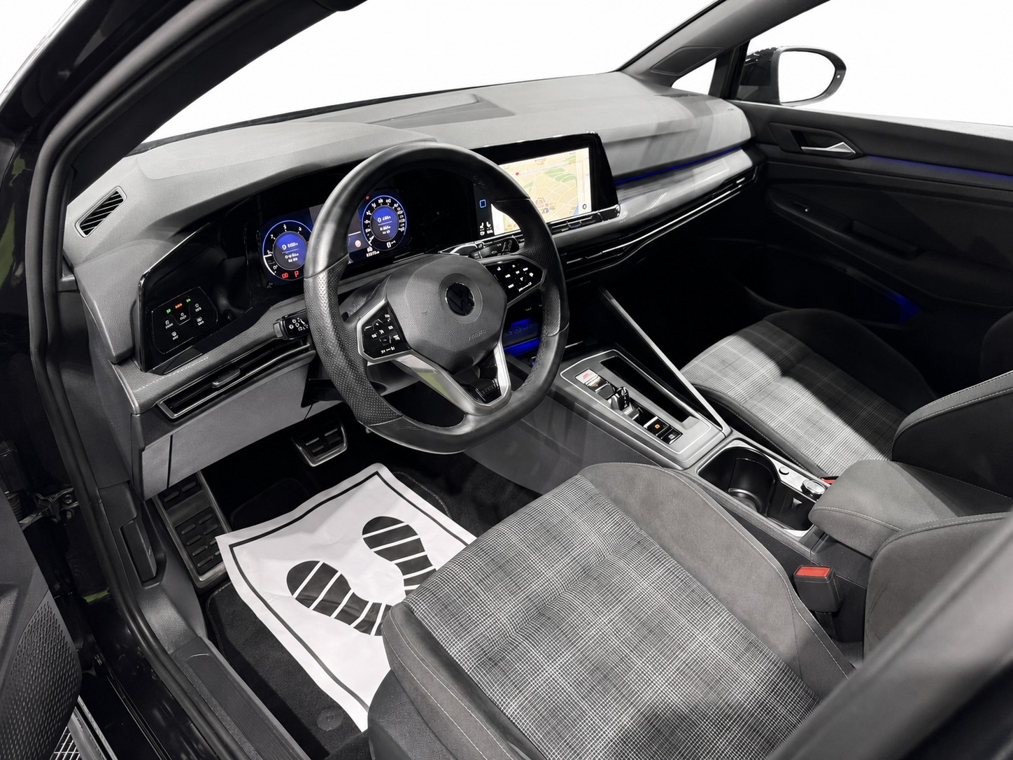 VW Golf 2.0 TDI GTD DSG-image-8