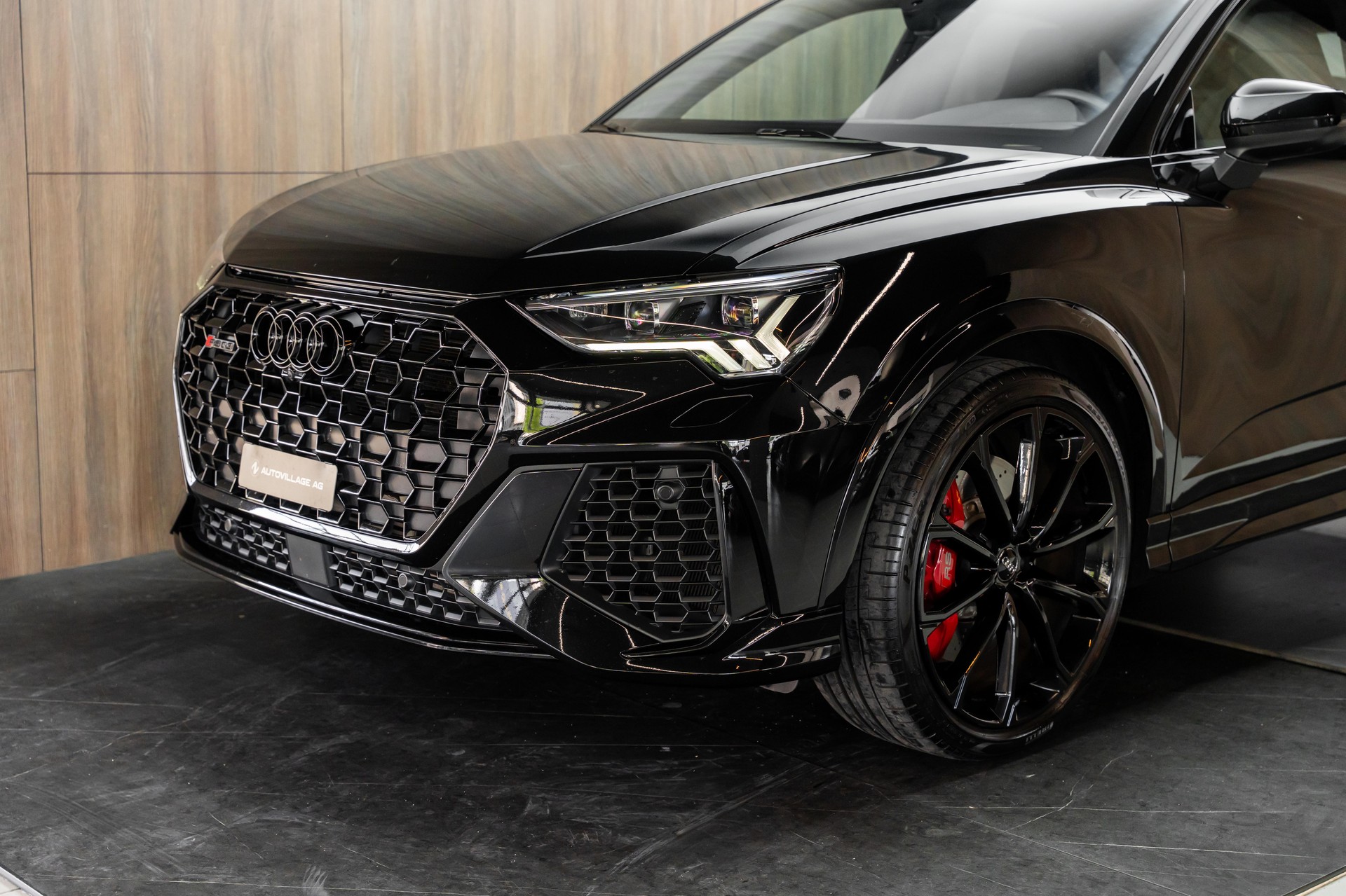AUDI RS Q3 Sportback quattro S tronic-image-26