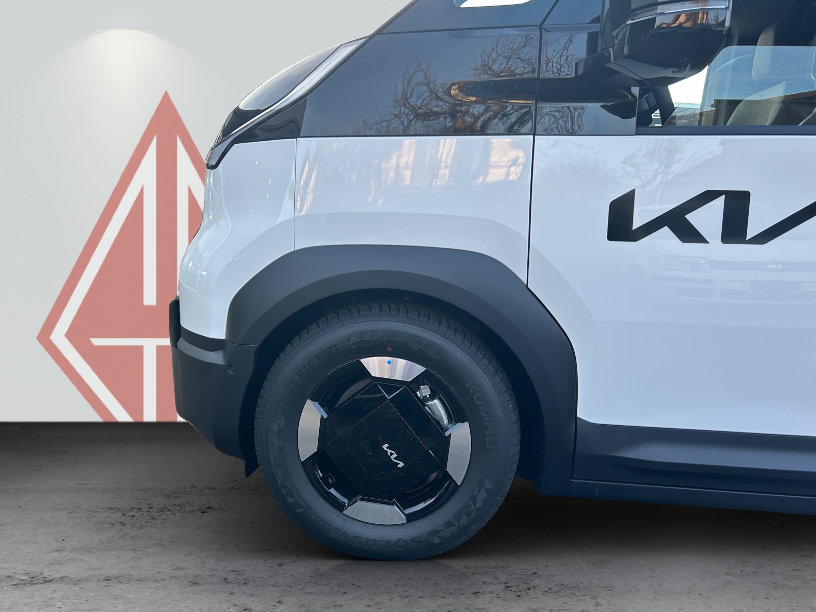 KIA PV5 Cargo 71.2 kWh Elite-image-7