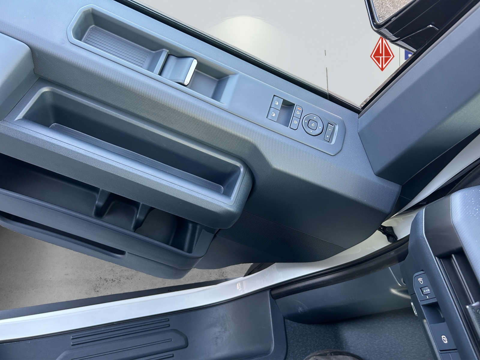 KIA PV5 Cargo 71.2 kWh Elite-image-11