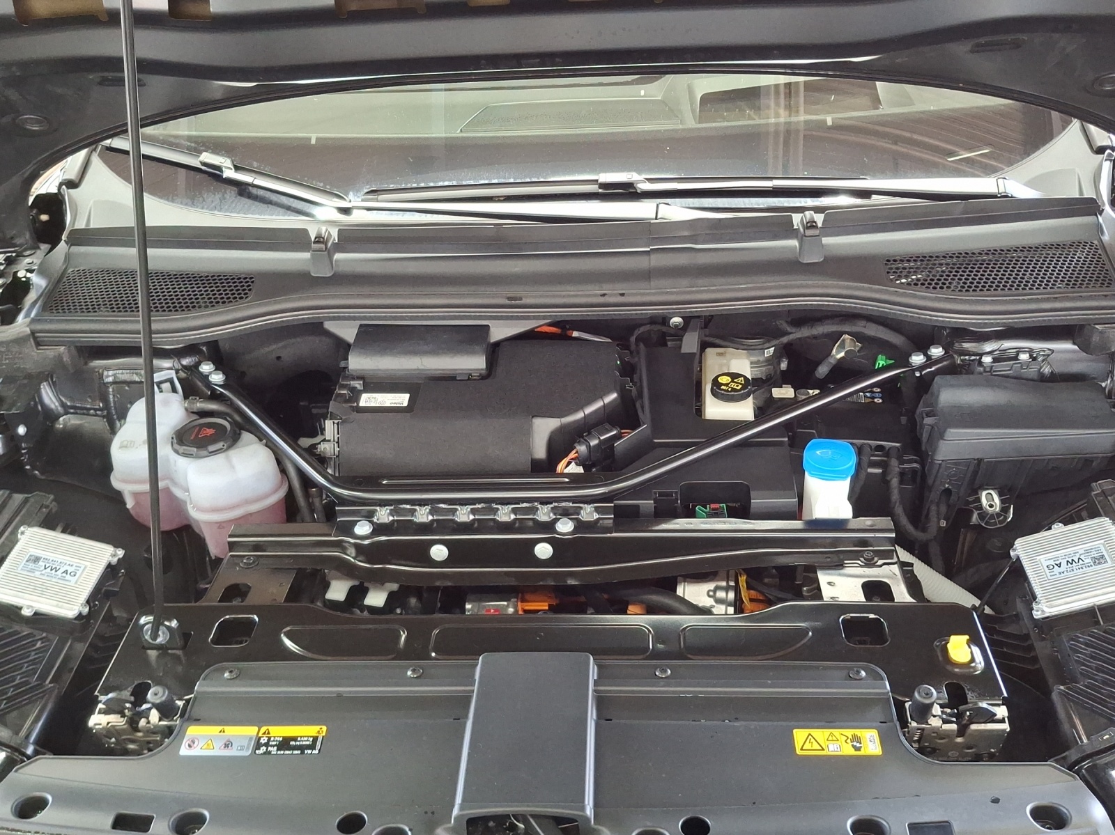 SKODA Enyaq Coupé RS iV 80 4x4-image-16