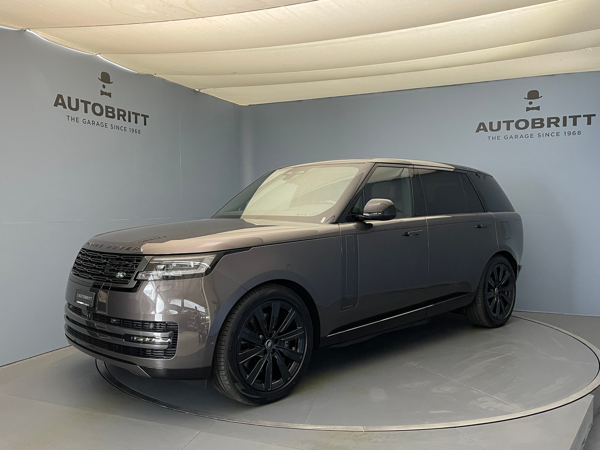 LAND ROVER Range Rover 3.0 I6 P460e Autobiography LWB-image-0