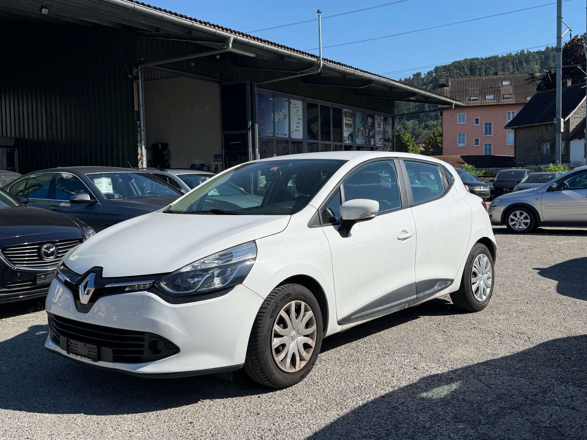 RENAULT Clio 0.9 12V Expression-image-2