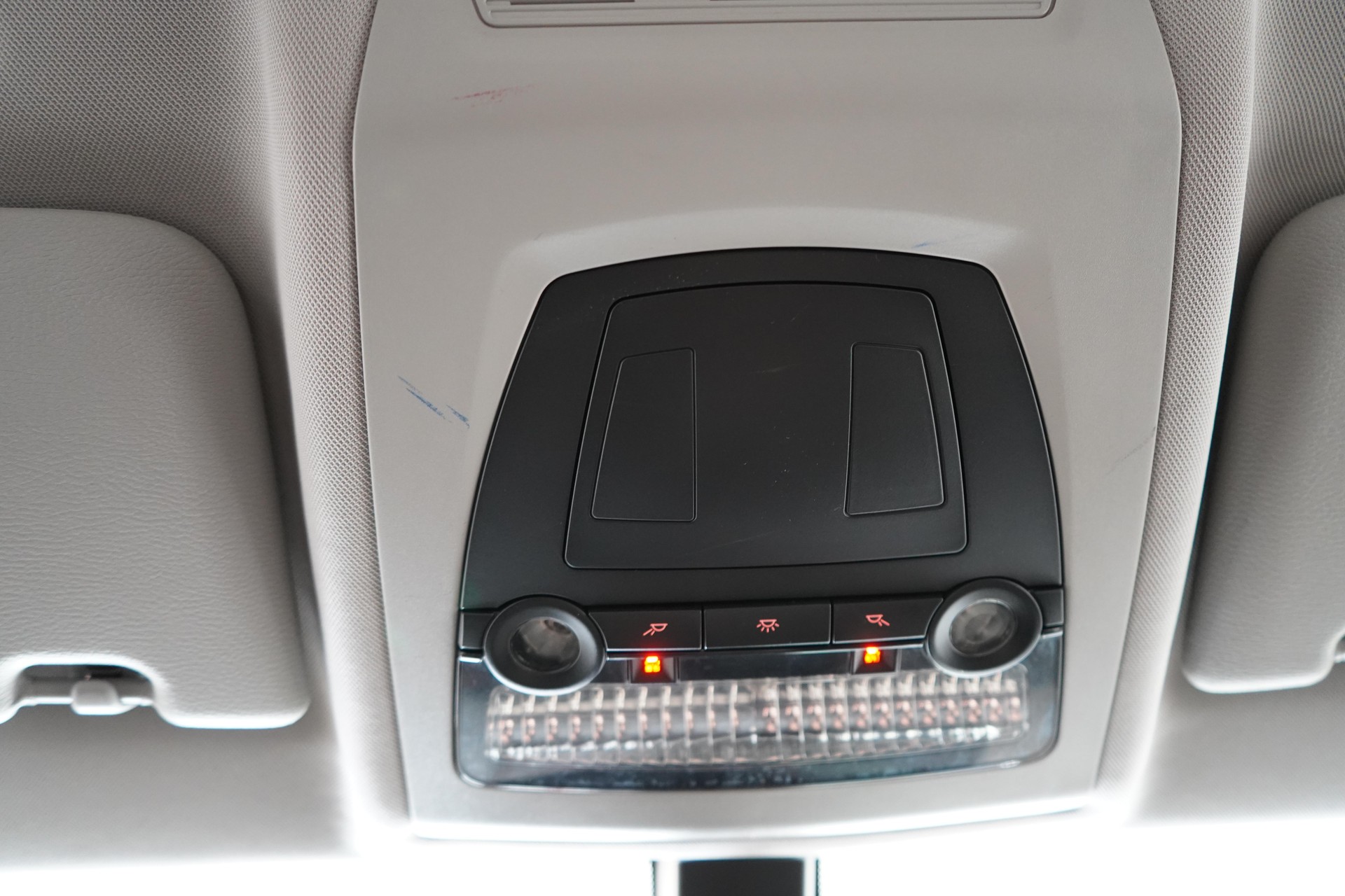 BMW X3 28i xDrive-image-18