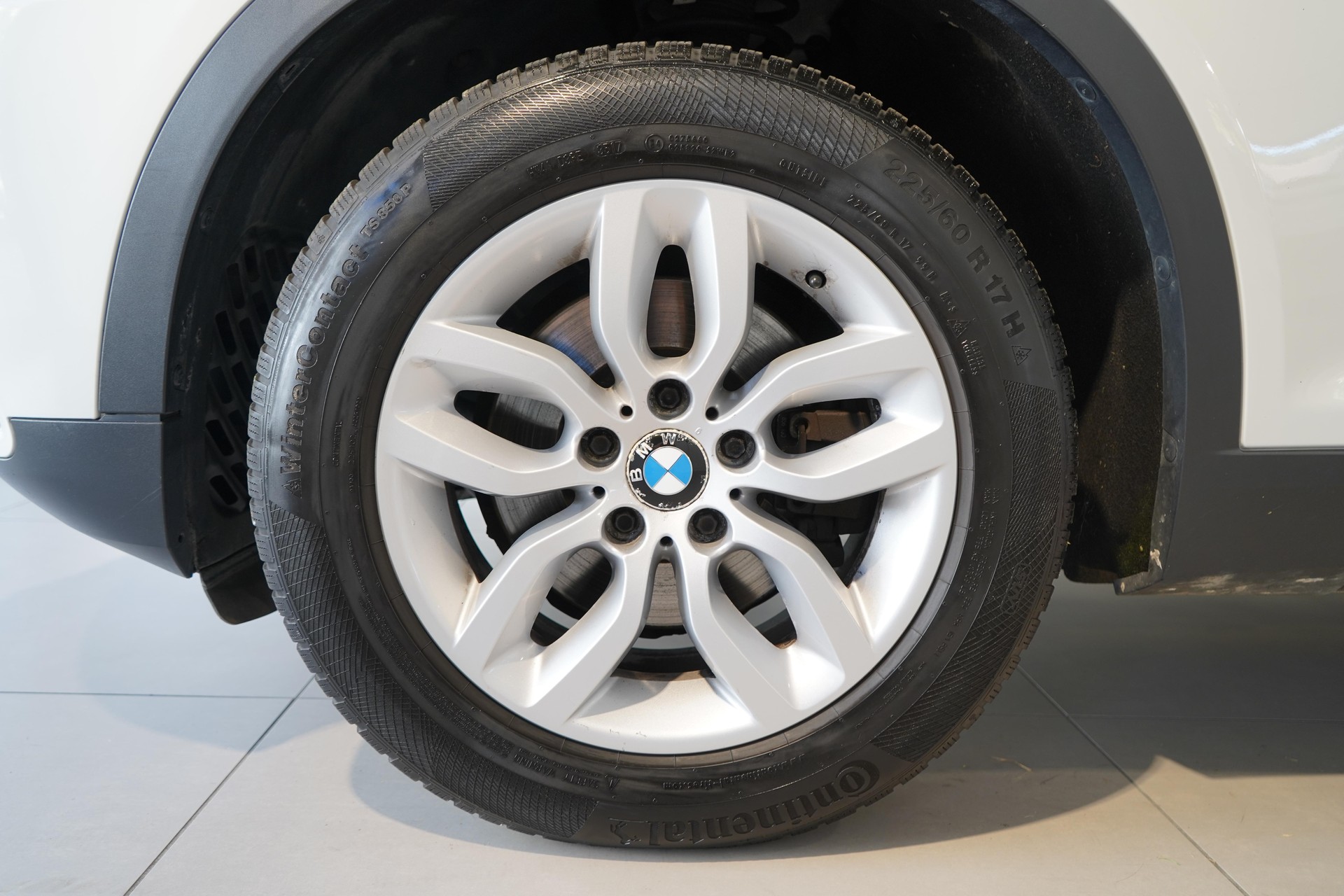 BMW X3 28i xDrive-image-22