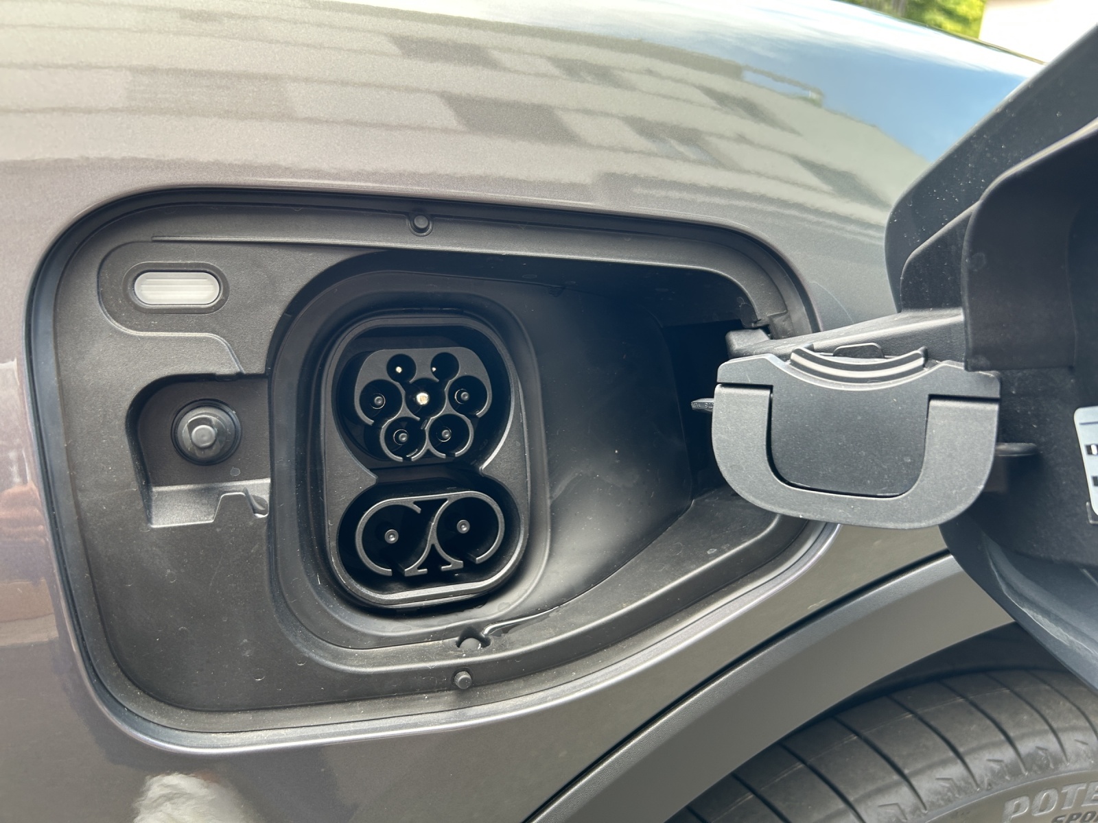 CUPRA Raval 52 kWh Dynamic+ Launch Edition-image-16