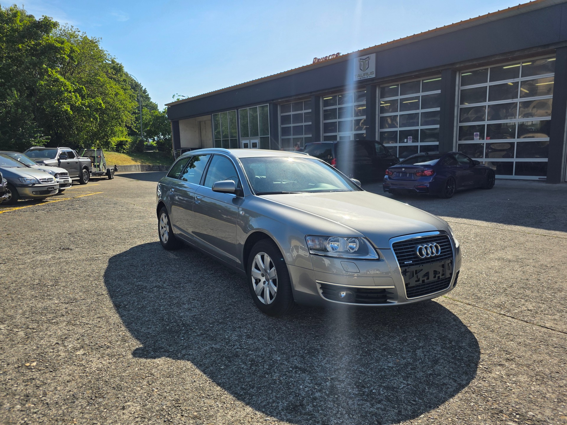 AUDI A6 Avant 3.0 V6 TDI quattro-image-6
