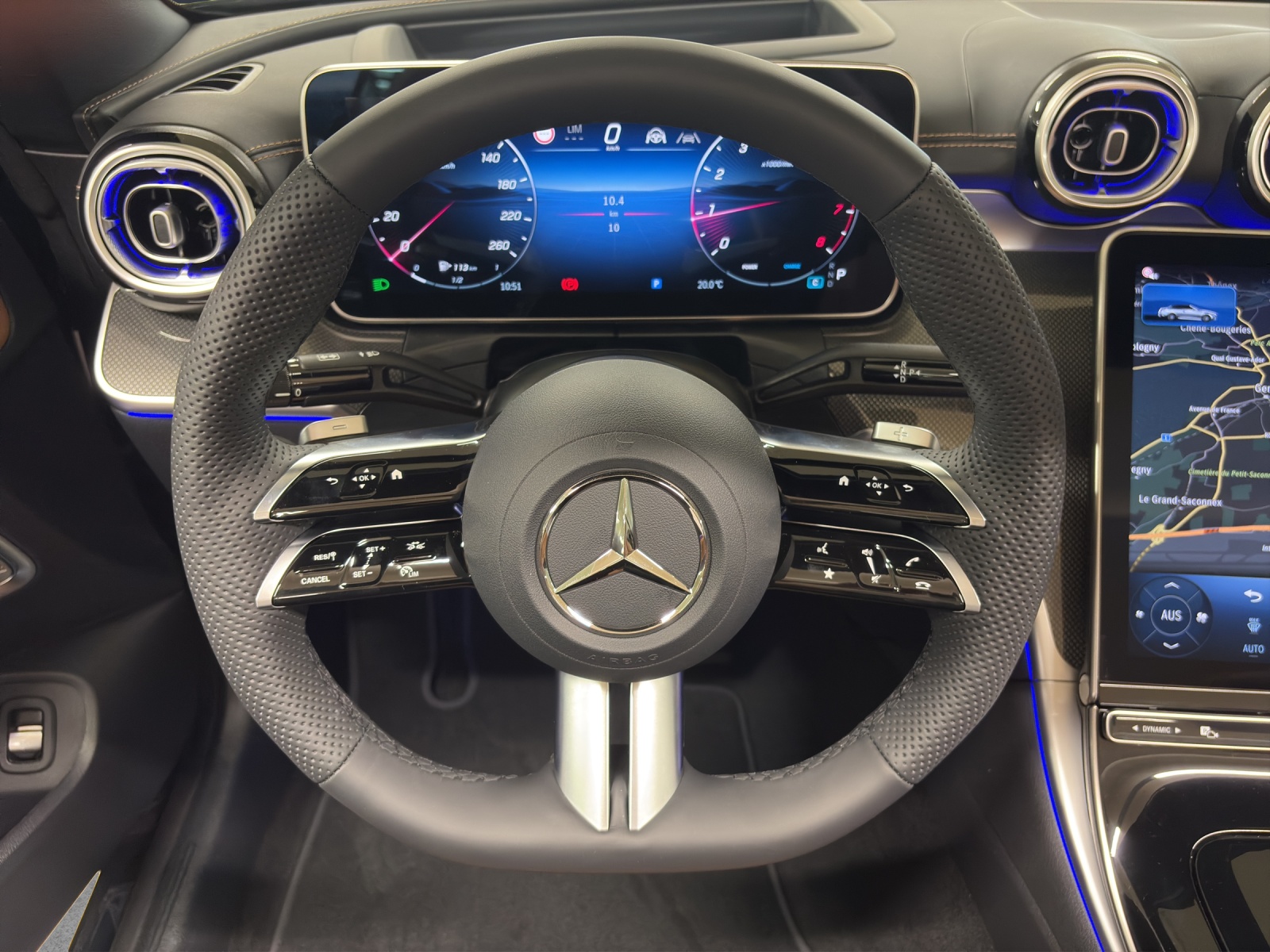 MERCEDES-BENZ CLE 200 4M Cabriolet-image-6