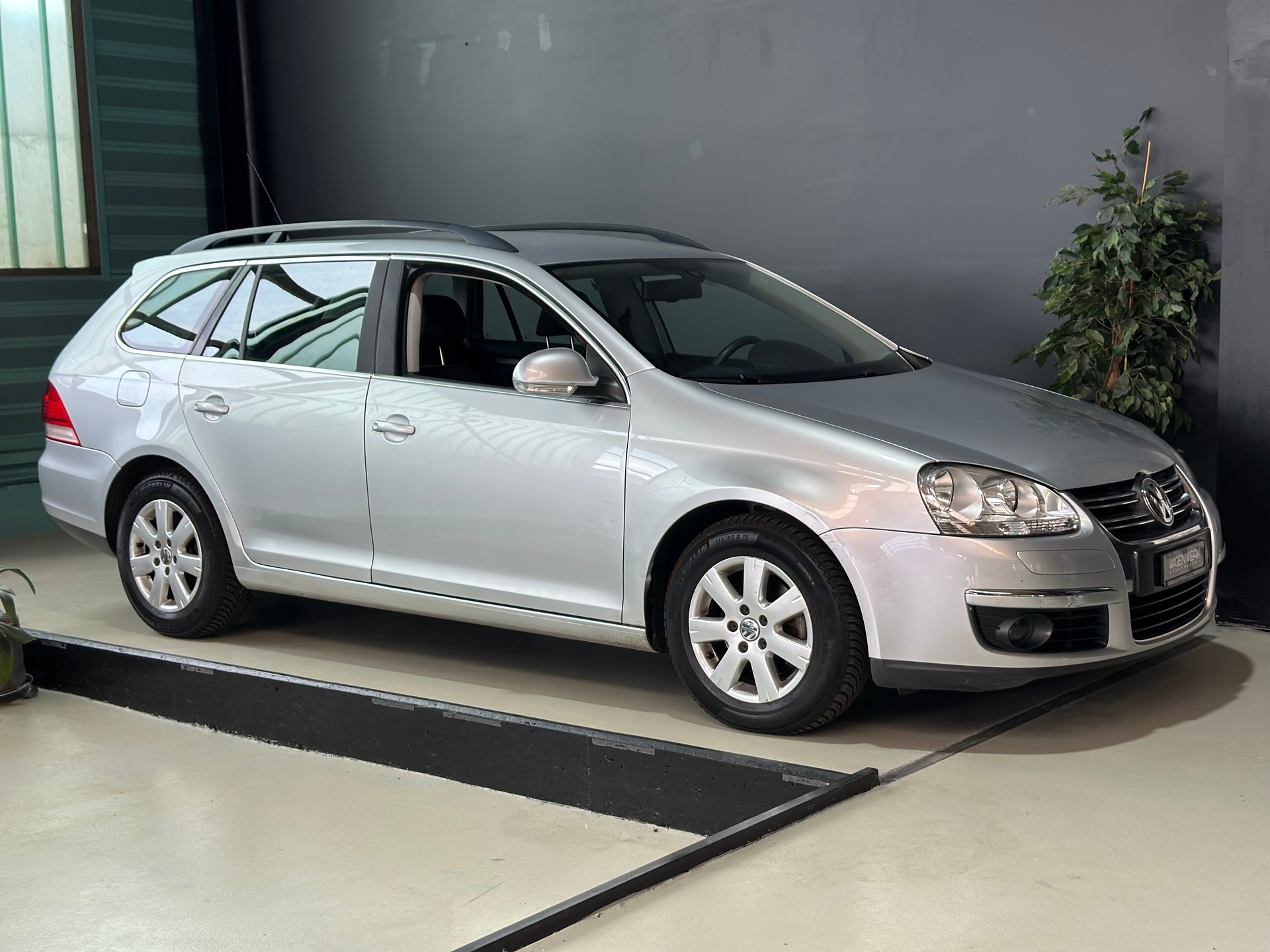 VW Golf Variant 1.4 TSI Comfortline-image-2