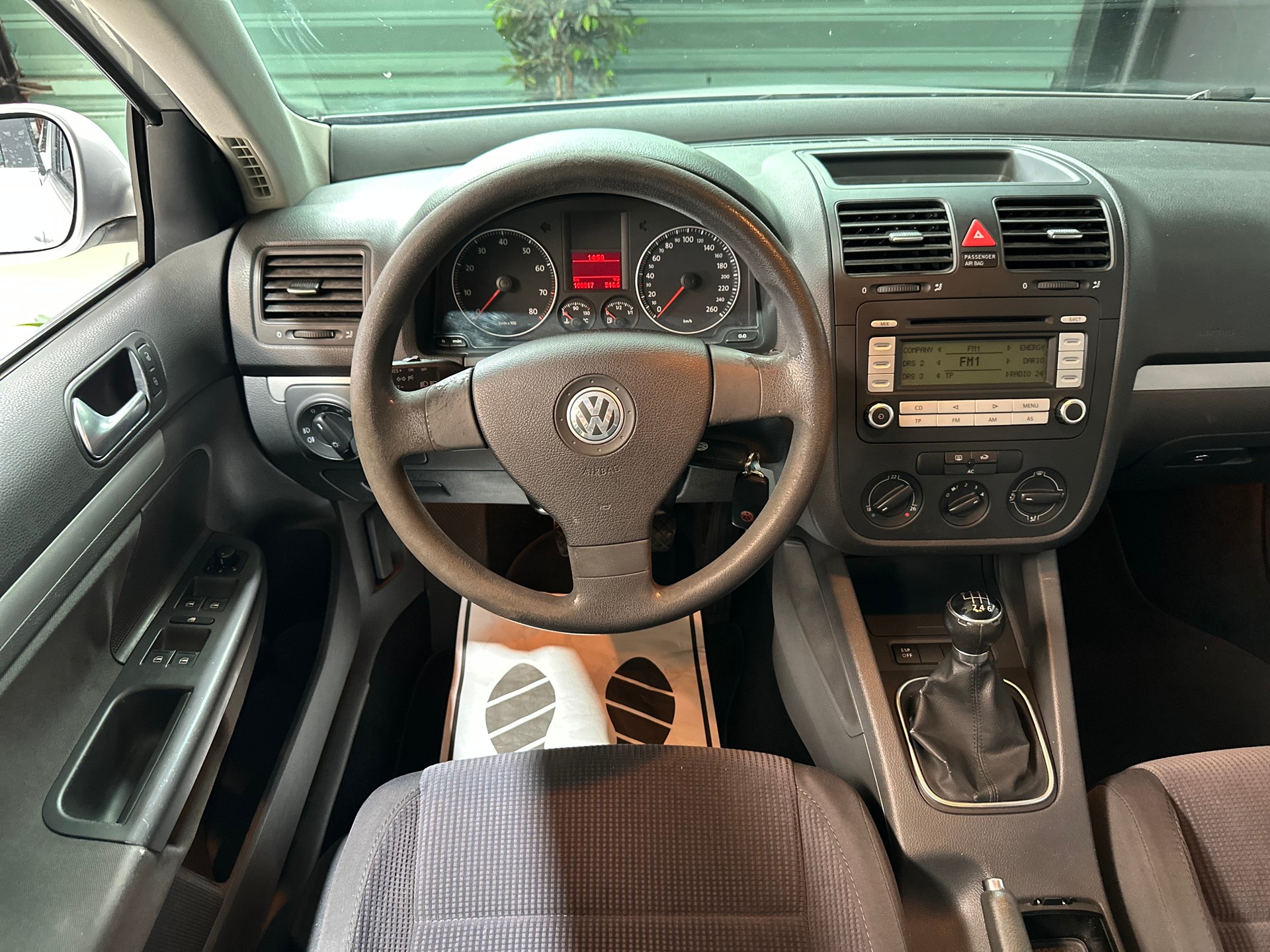VW Golf Variant 1.4 TSI Comfortline-image-9