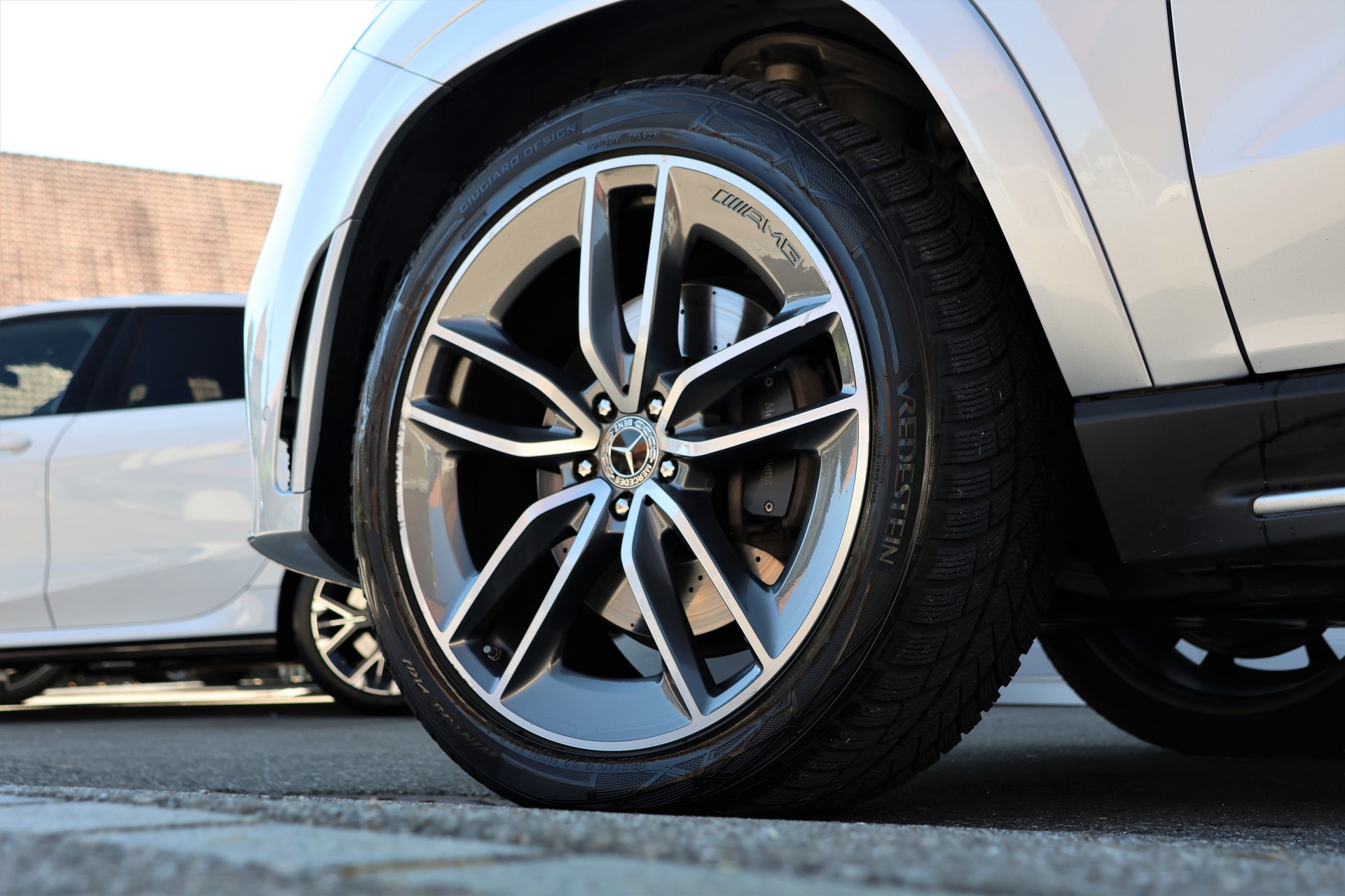 MERCEDES-BENZ GLE 300 d 4Matic AMG Line 9G-Tronic-image-7