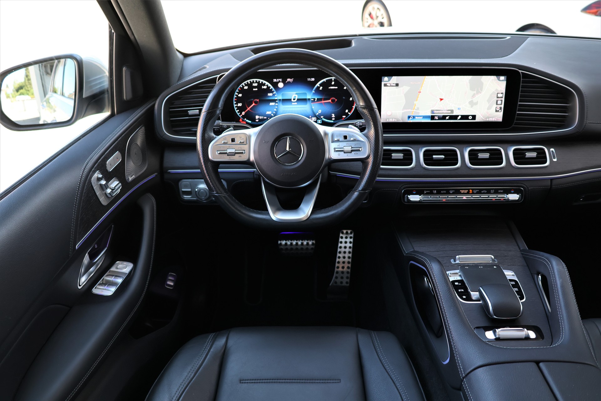 MERCEDES-BENZ GLE 300 d 4Matic AMG Line 9G-Tronic-image-13