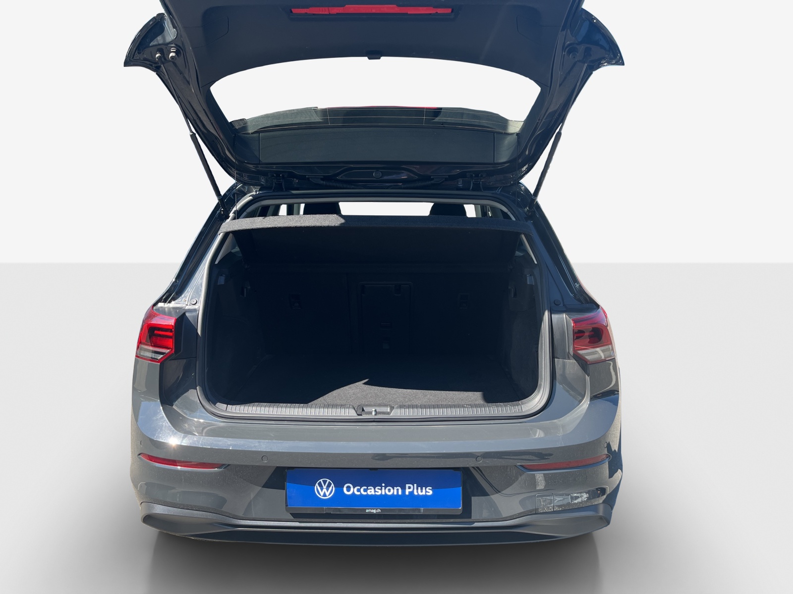 VW Golf 1.5 TSI ACT Life-image-10