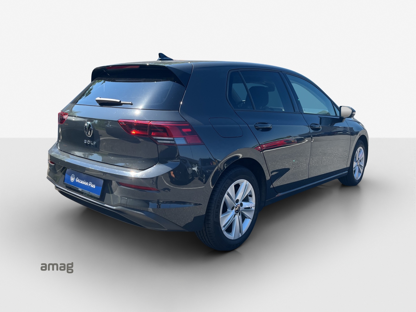 VW Golf 1.5 TSI ACT Life-image-4