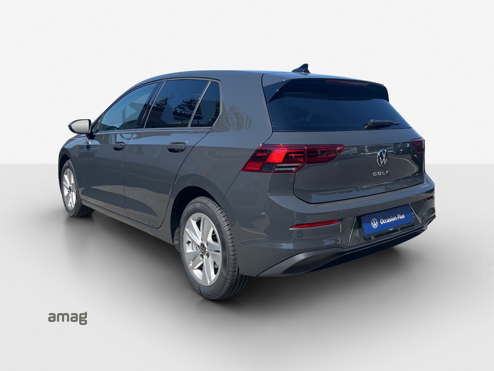 VW Golf 1.5 TSI ACT Life-image-2