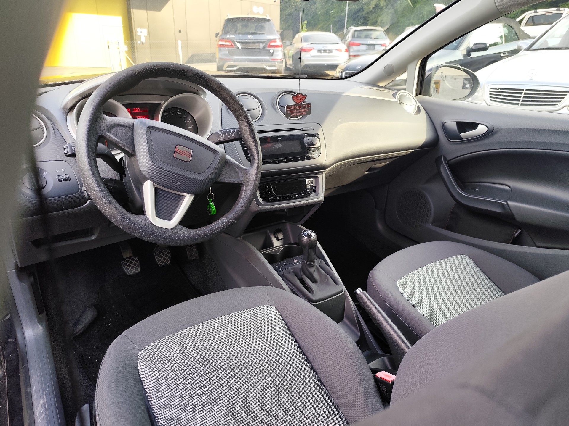 SEAT Ibiza 1.6 TDI Style-image-7