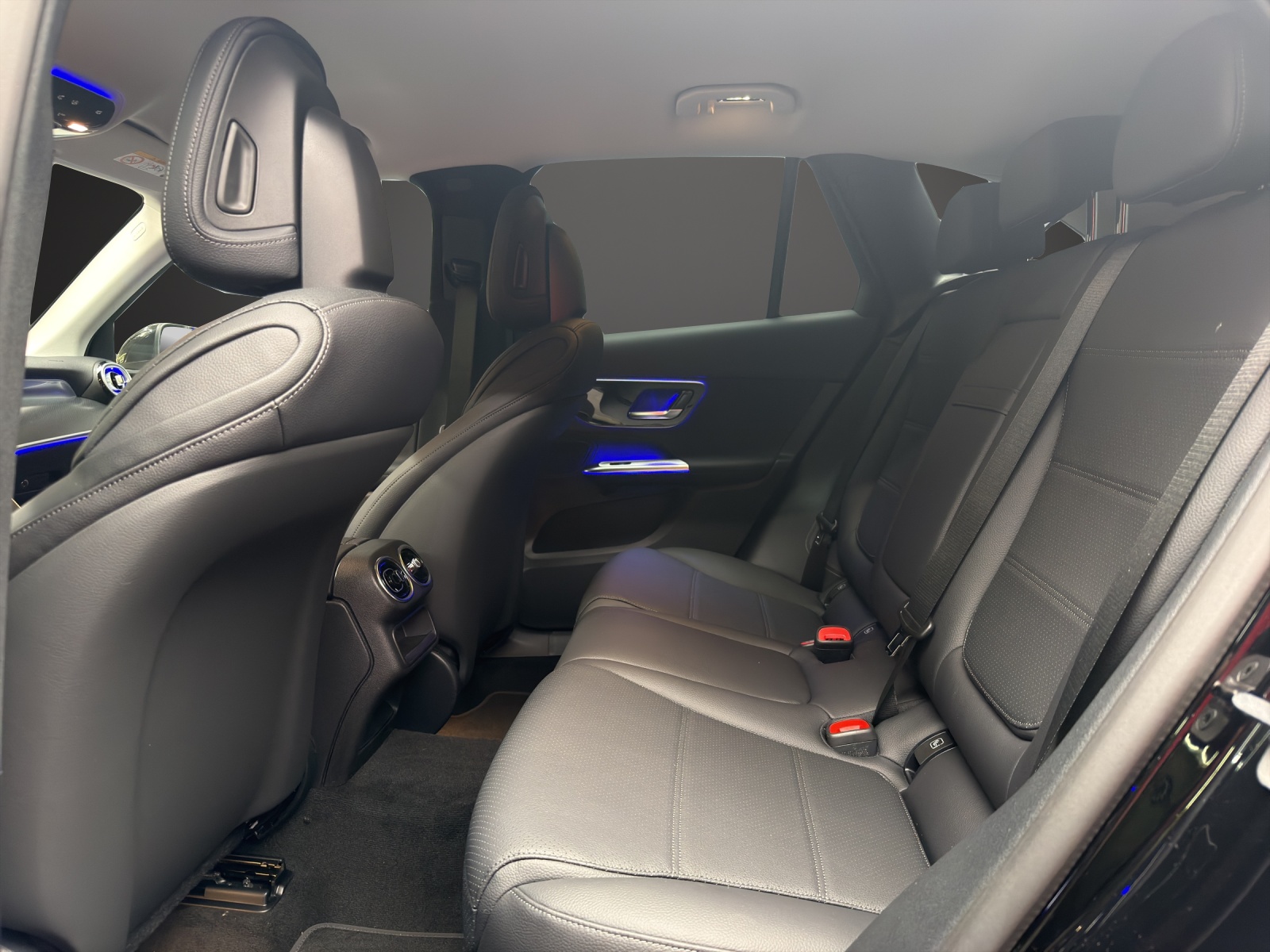 MERCEDES-BENZ GLC 220 d 4MATIC-image-9