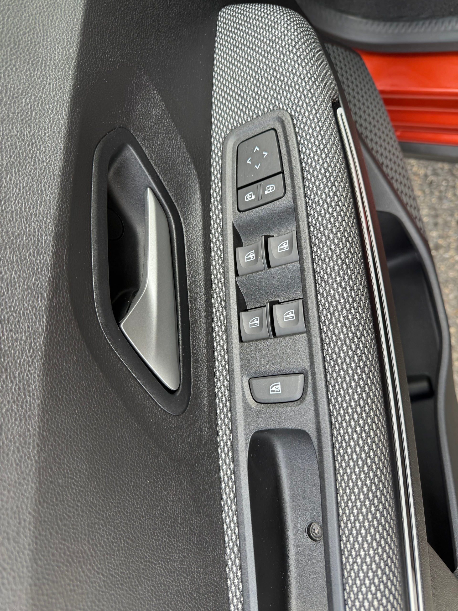 DACIA Jogger TCe 110 Comfort-image-6
