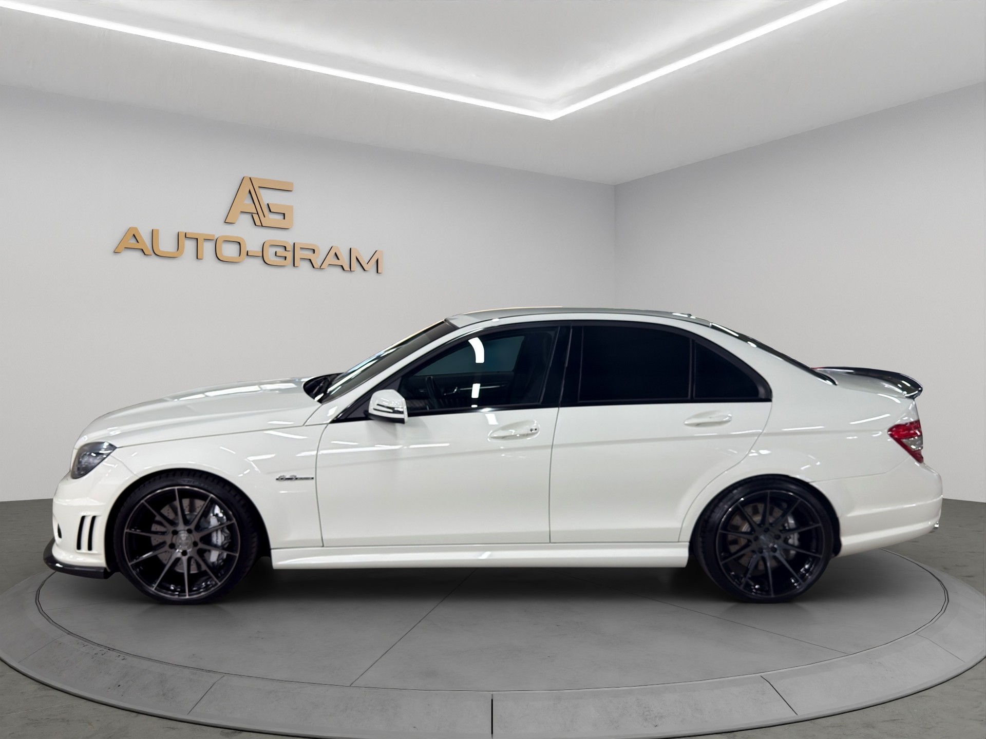 MERCEDES-BENZ C 63 AMG Avantgarde 7G-Tronic-image-1