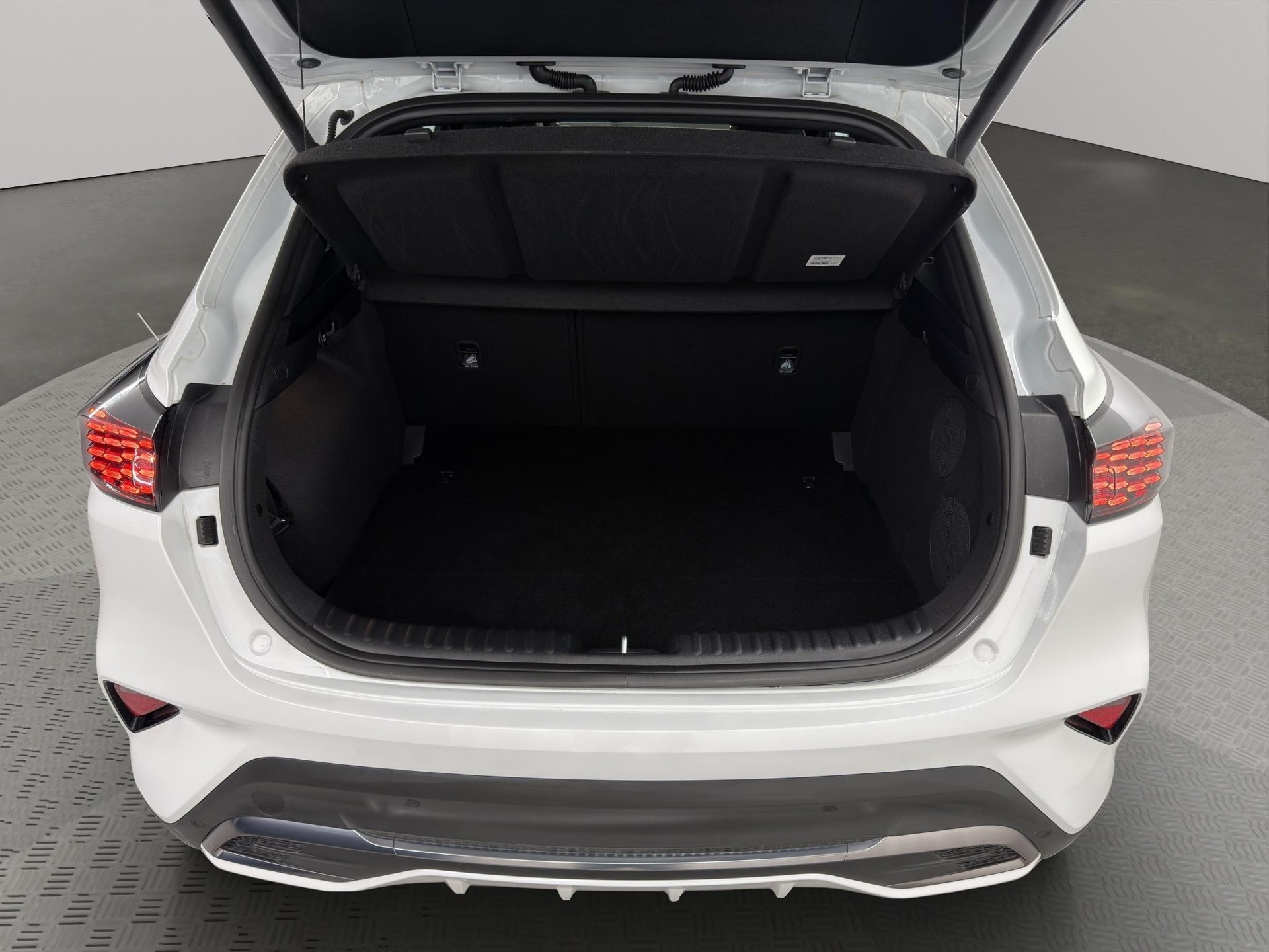 KIA XCeed 1.5 T-GDi MHEV GT-Line-image-4
