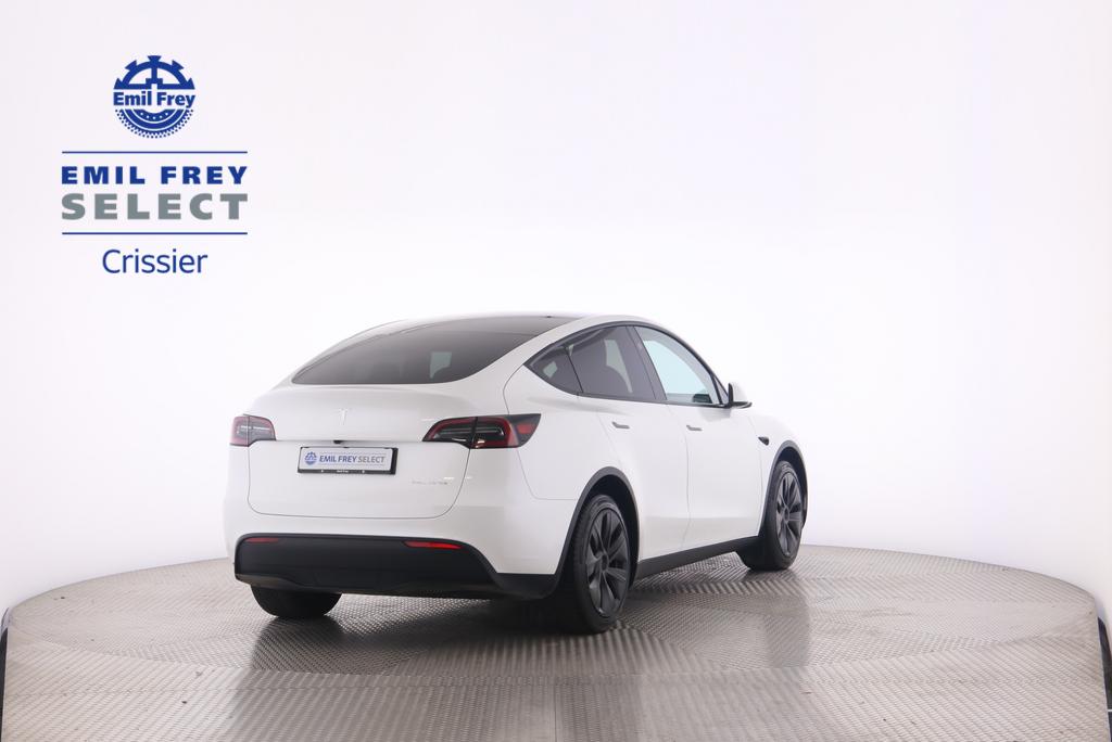 TESLA Model Y Long Range D-image-1