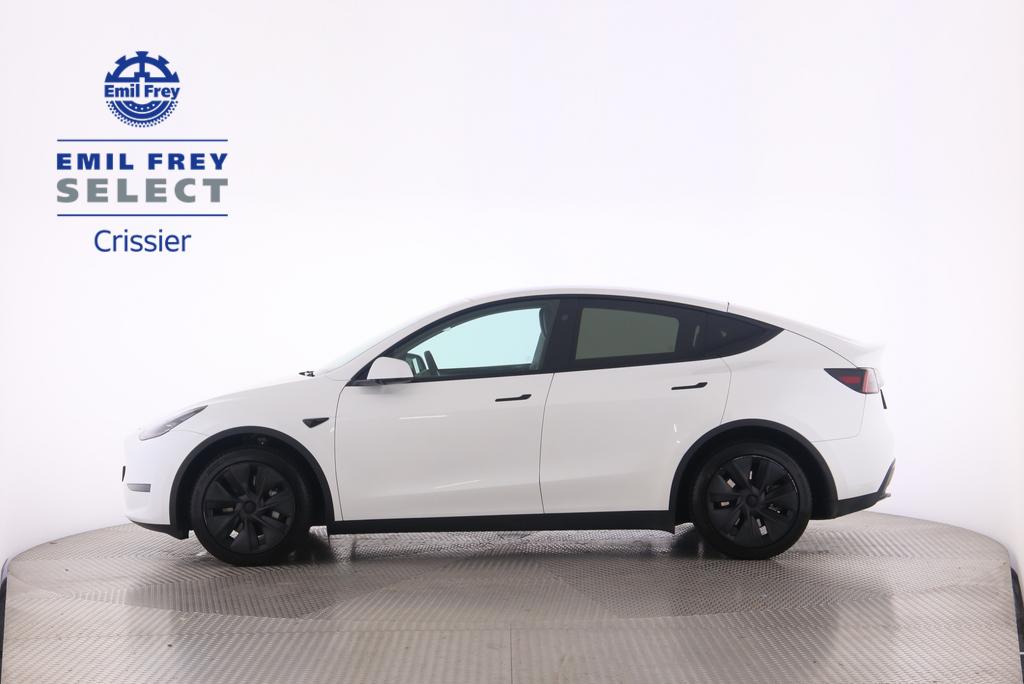 TESLA Model Y Long Range D-image-2