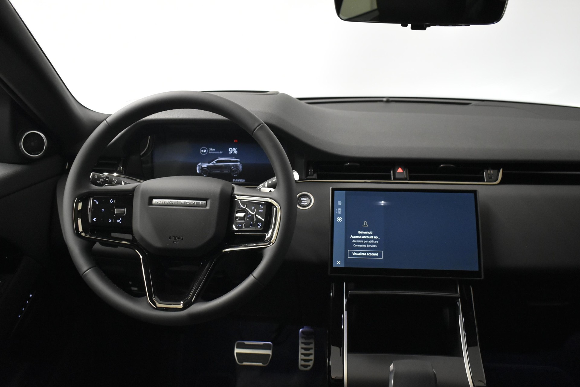LAND ROVER Range Rover Evoque 1.5 T 270e Dynamic SE-image-5