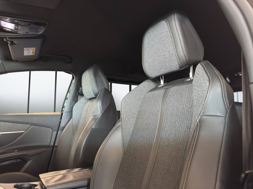 PEUGEOT 5008 1.5 BlueHDi GT Line EAT-image-9