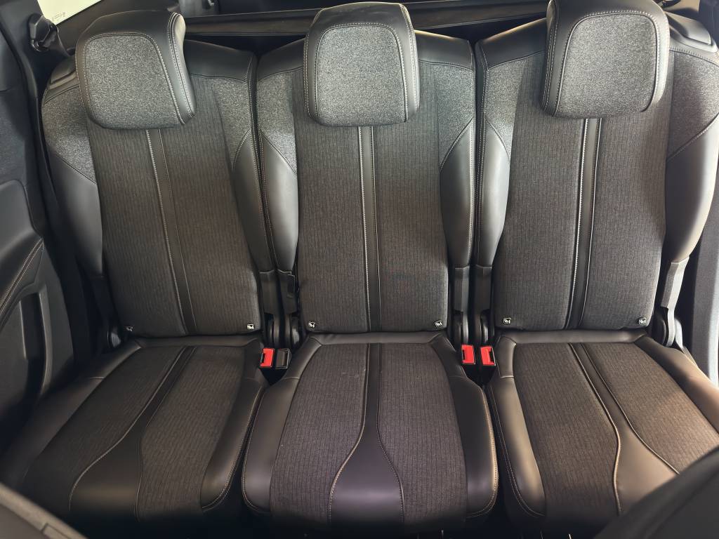 PEUGEOT 5008 1.5 BlueHDi GT Line EAT-image-14