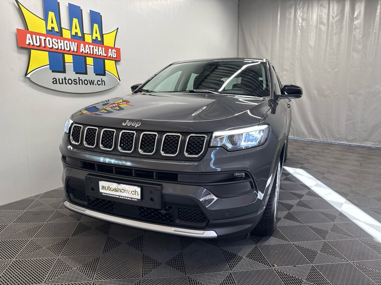 JEEP Compass 4x2 1.5 T MHEV Altitude-image-14