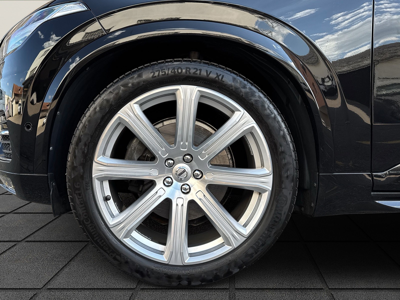 VOLVO XC90 2.0 T6 Inscription 7P. AWD-image-4