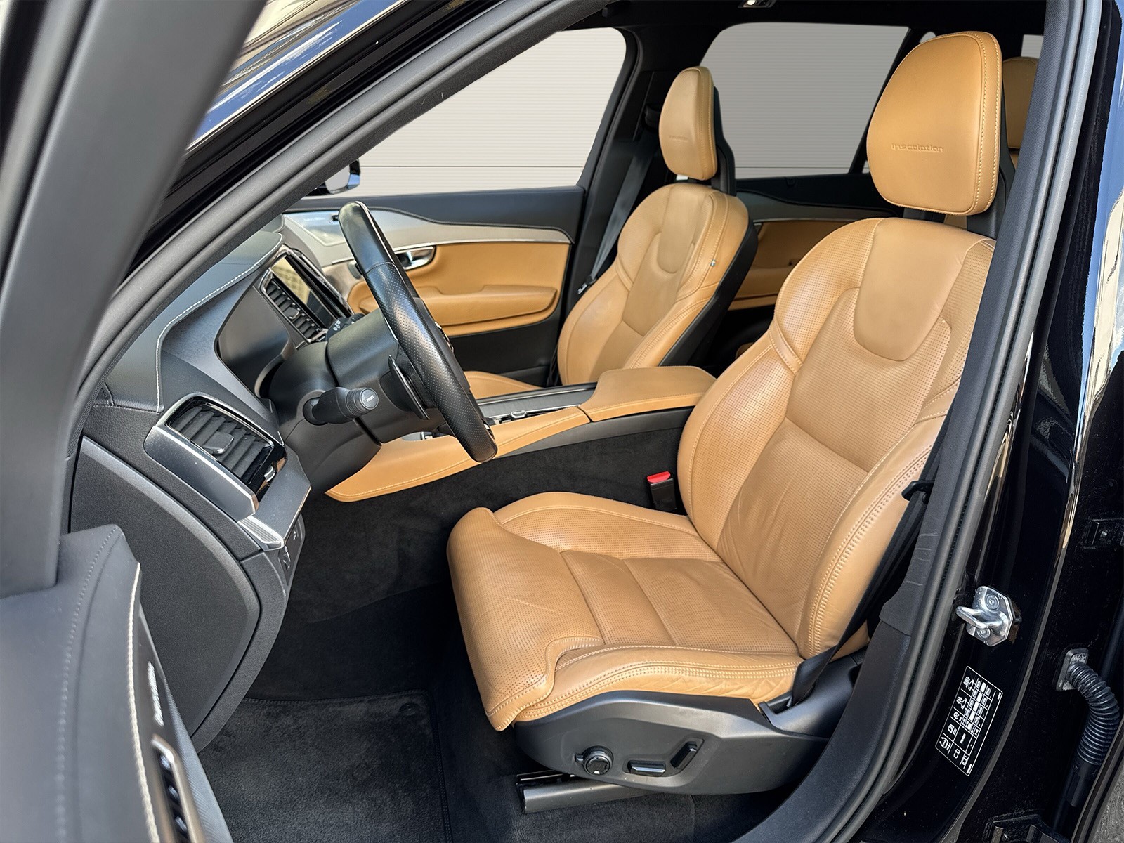 VOLVO XC90 2.0 T6 Inscription 7P. AWD-image-7