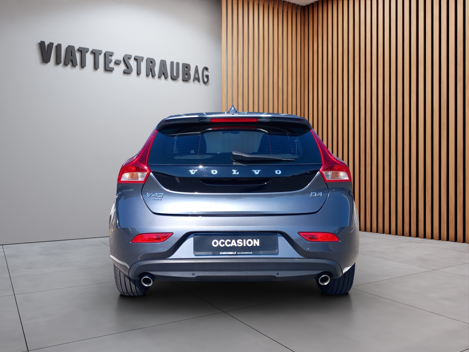 VOLVO V40 2.0 D4 Summum S/S-showroom-element-3