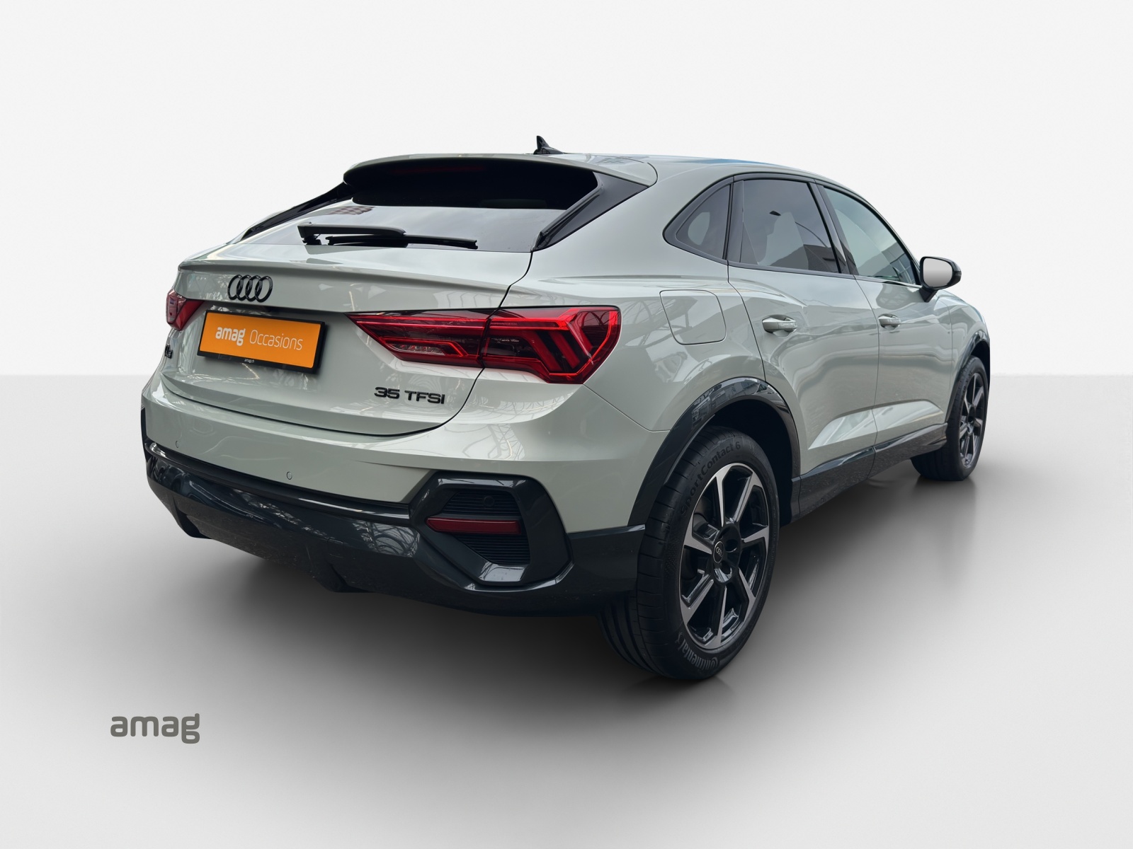 AUDI Q3 Sportback 35 TFSI Attraction S-tronic-image-4