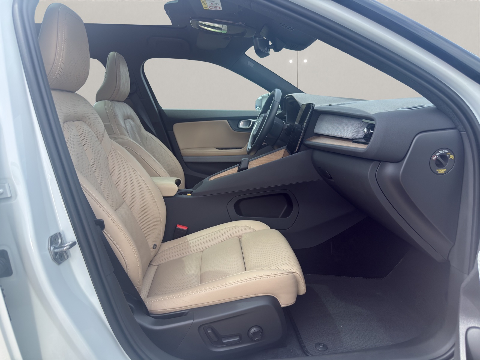 POLESTAR 2 Long Range Dual Motor-image-9