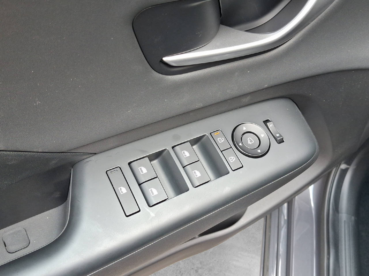 HYUNDAI Kona Electric Amplia MY26-image-8