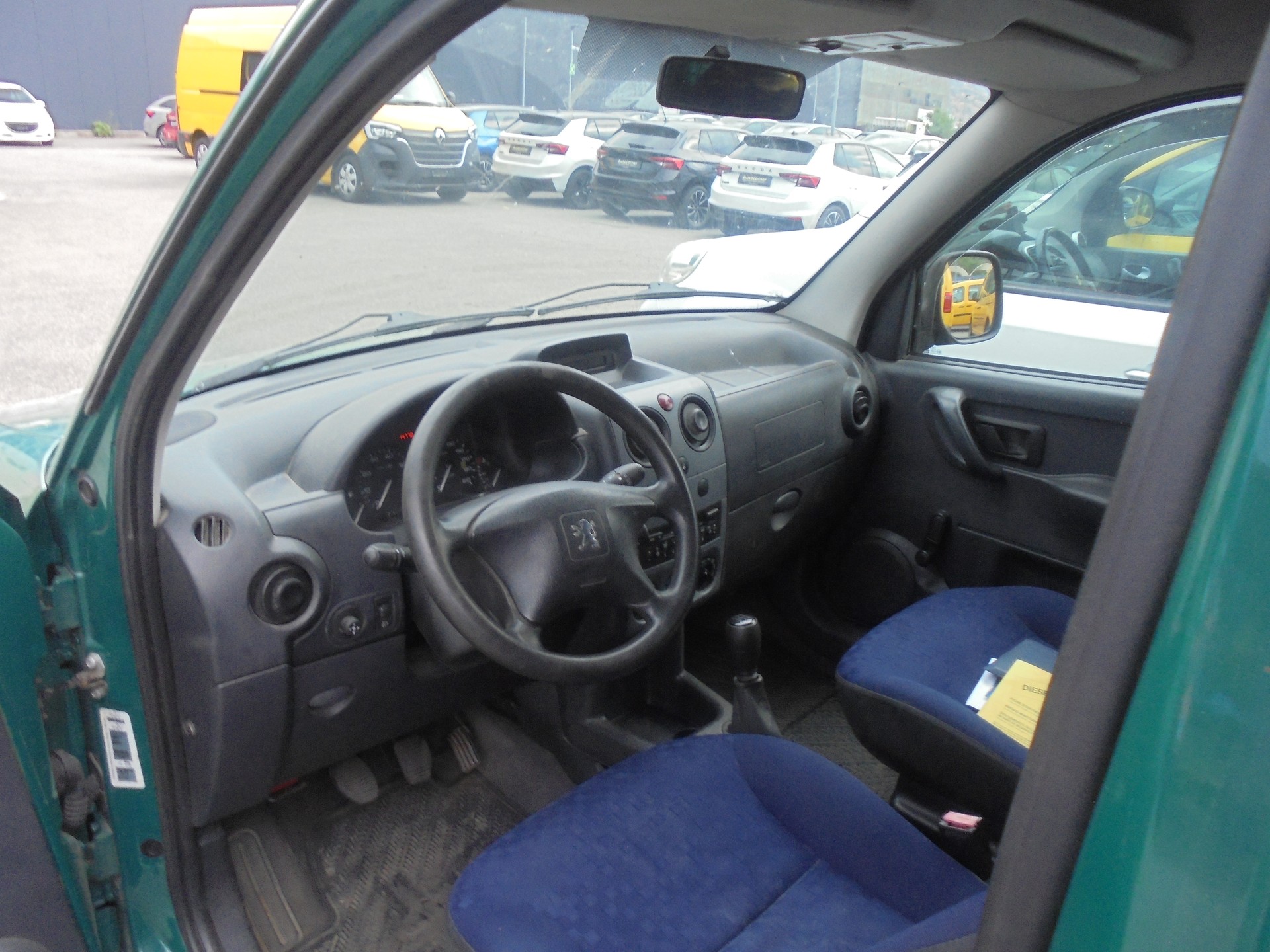 PEUGEOT Partner 1.9D 170C (SPE)-image-8