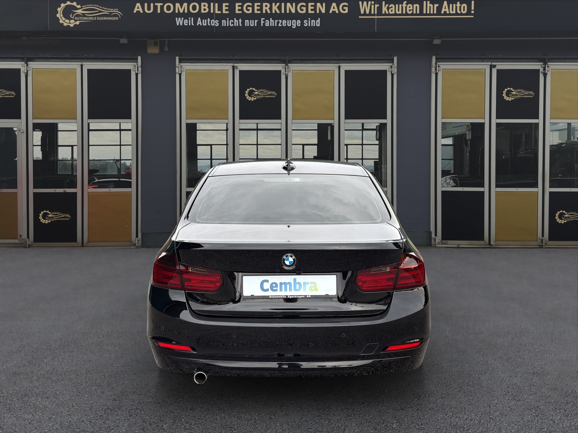 BMW 318d Steptronic-image-5