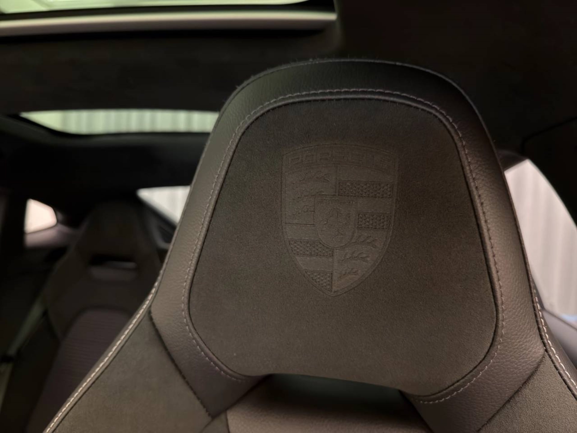 PORSCHE Panamera GTS-image-23