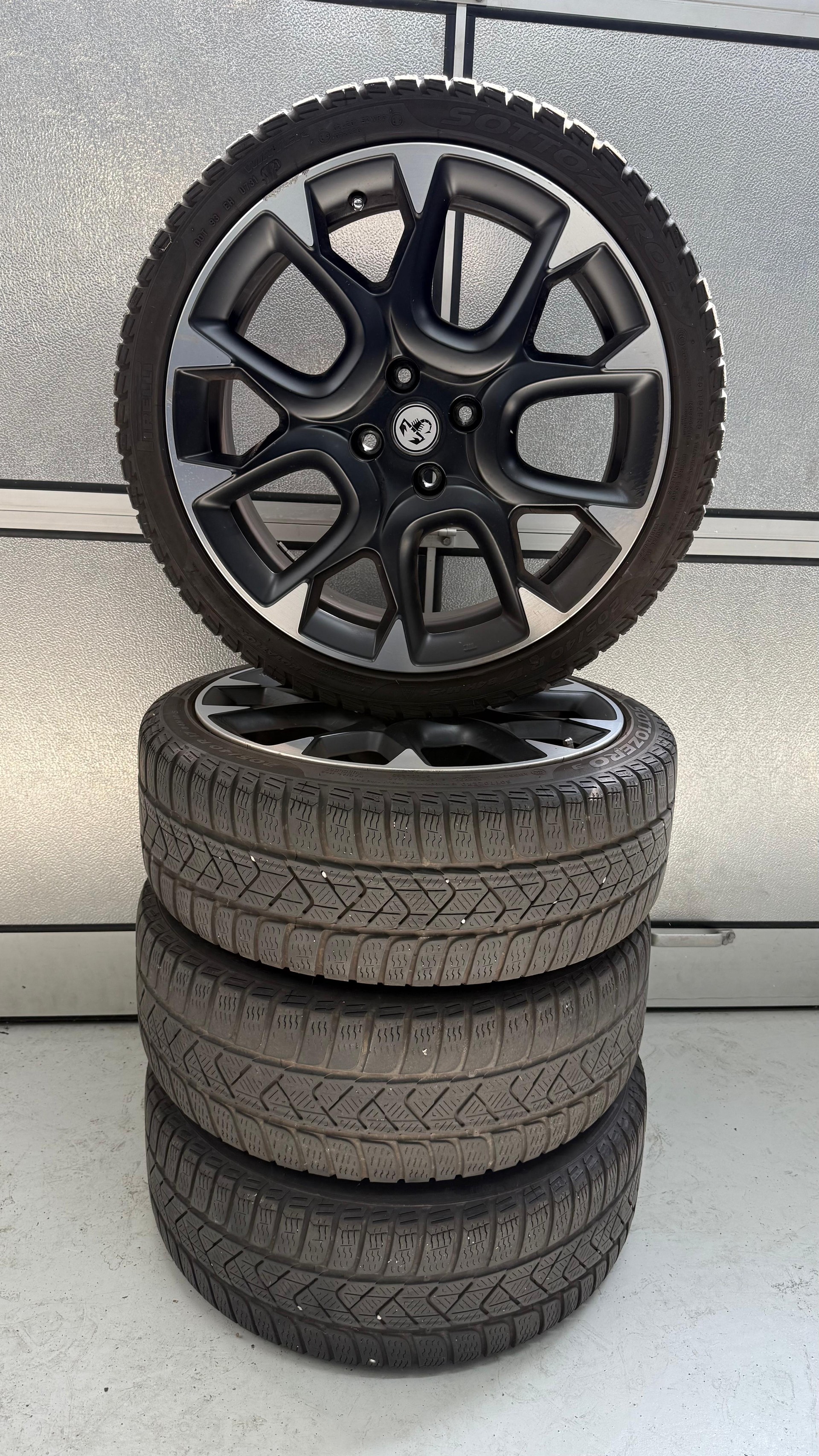 FIAT 695C 1.4 16V Turbo Abarth Edizione Maserati-image-25