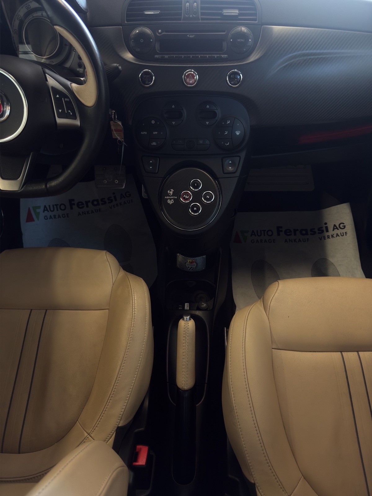 FIAT 695C 1.4 16V Turbo Abarth Edizione Maserati-image-19