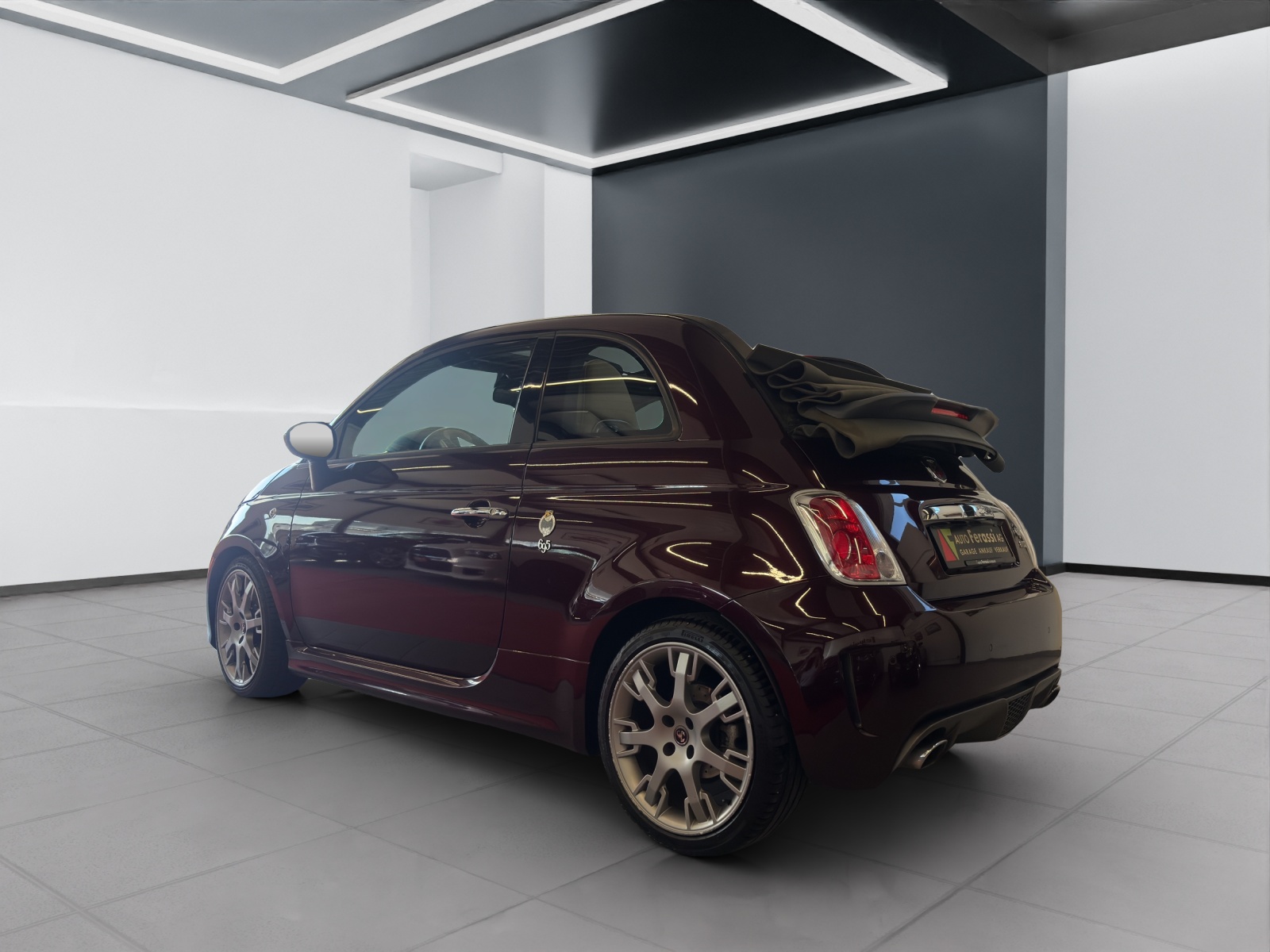 FIAT 695C 1.4 16V Turbo Abarth Edizione Maserati-showroom-element-3