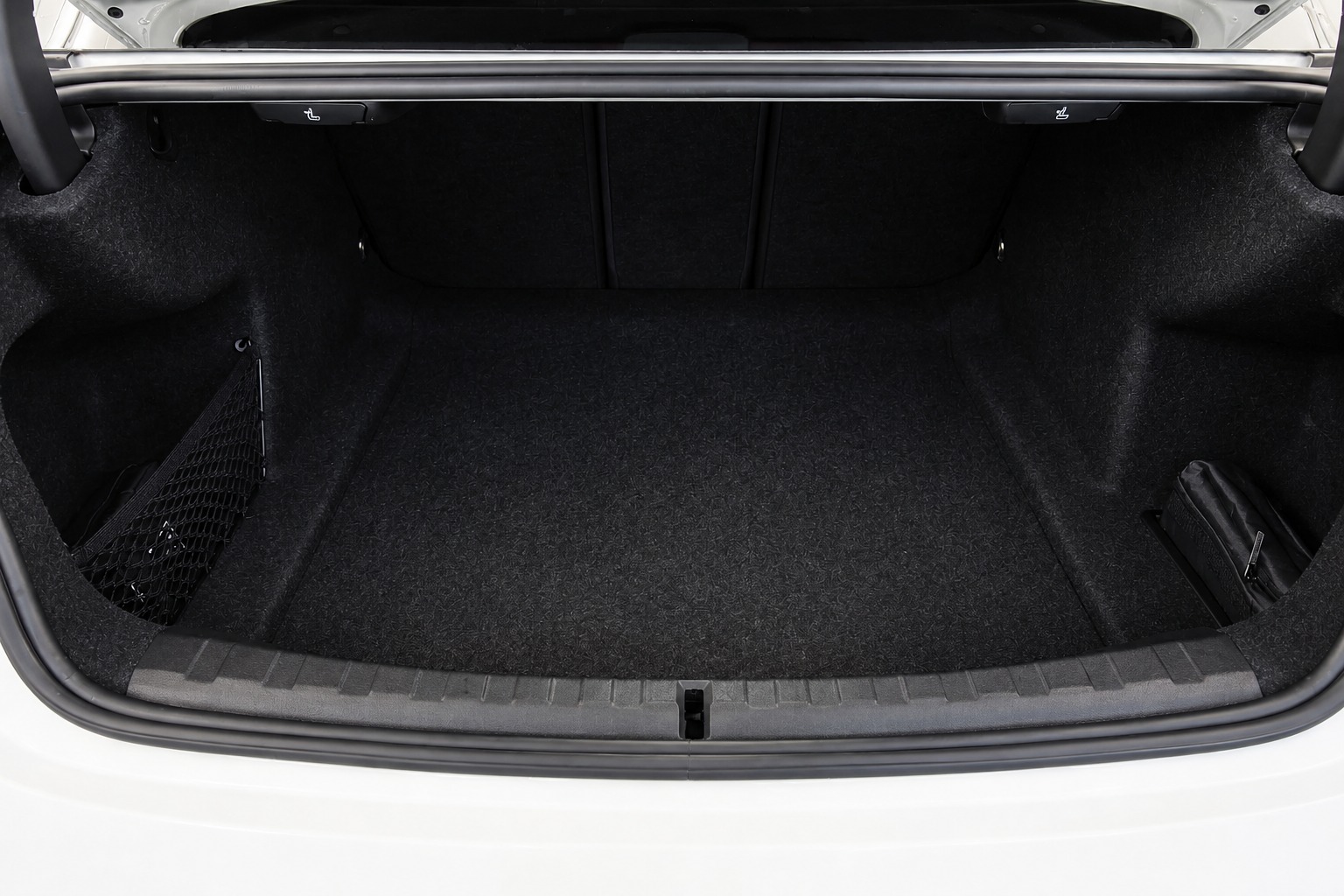 BMW M3 Competition LCI2 M-Steptronic-image-25