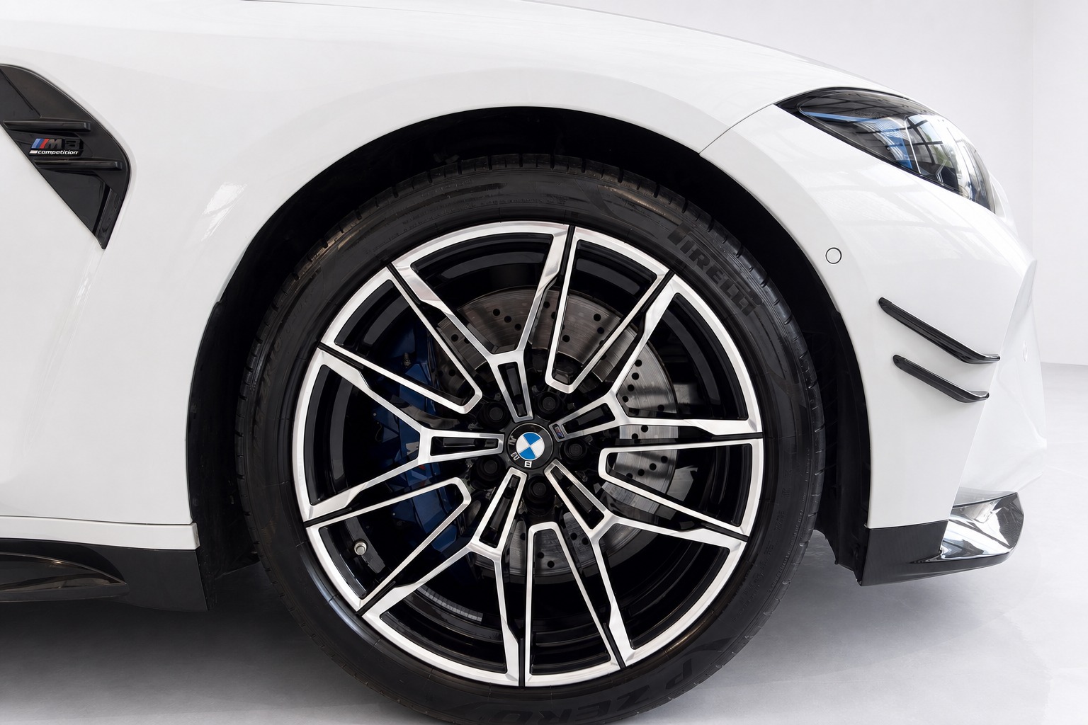 BMW M3 Competition LCI2 M-Steptronic-image-7
