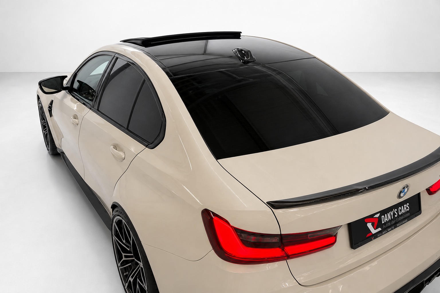 BMW M3 Competition LCI2 M-Steptronic-image-12