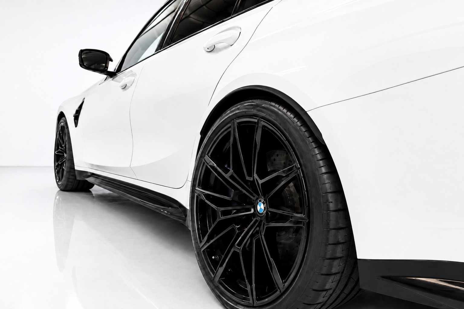 BMW M3 Competition LCI2 M-Steptronic-image-13