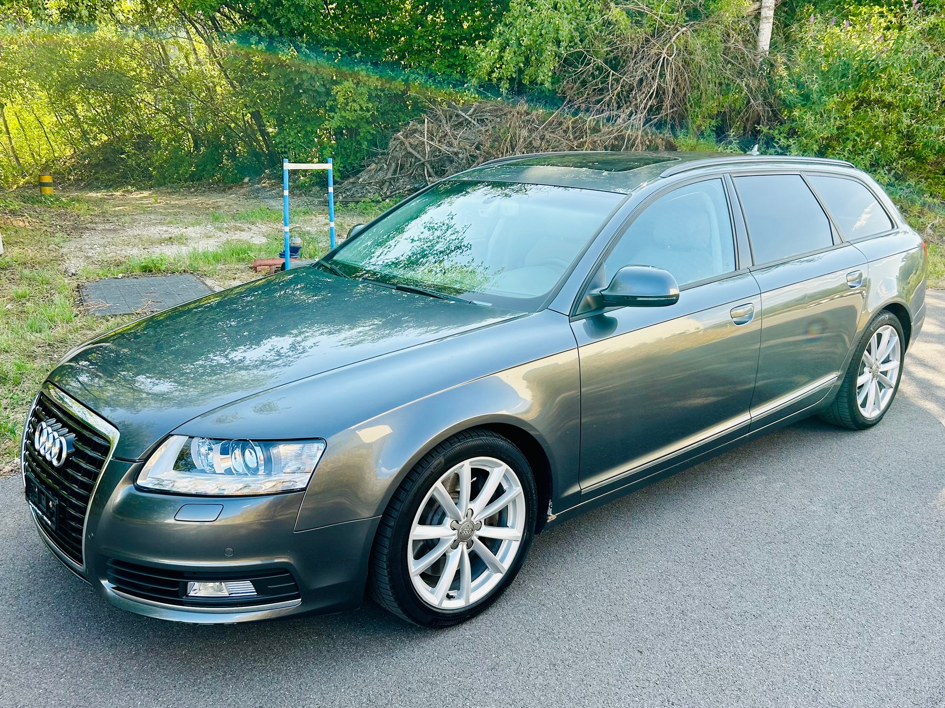 AUDI A6 Avant 3.0 V6 TDI quattro tiptronic-image-3