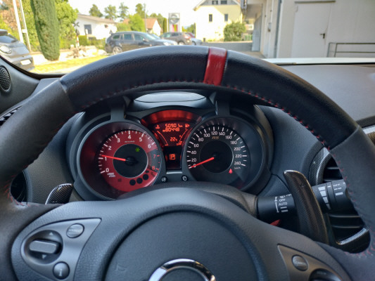 NISSAN Juke 1.6DIG-T NismoRS 4x4-image-8